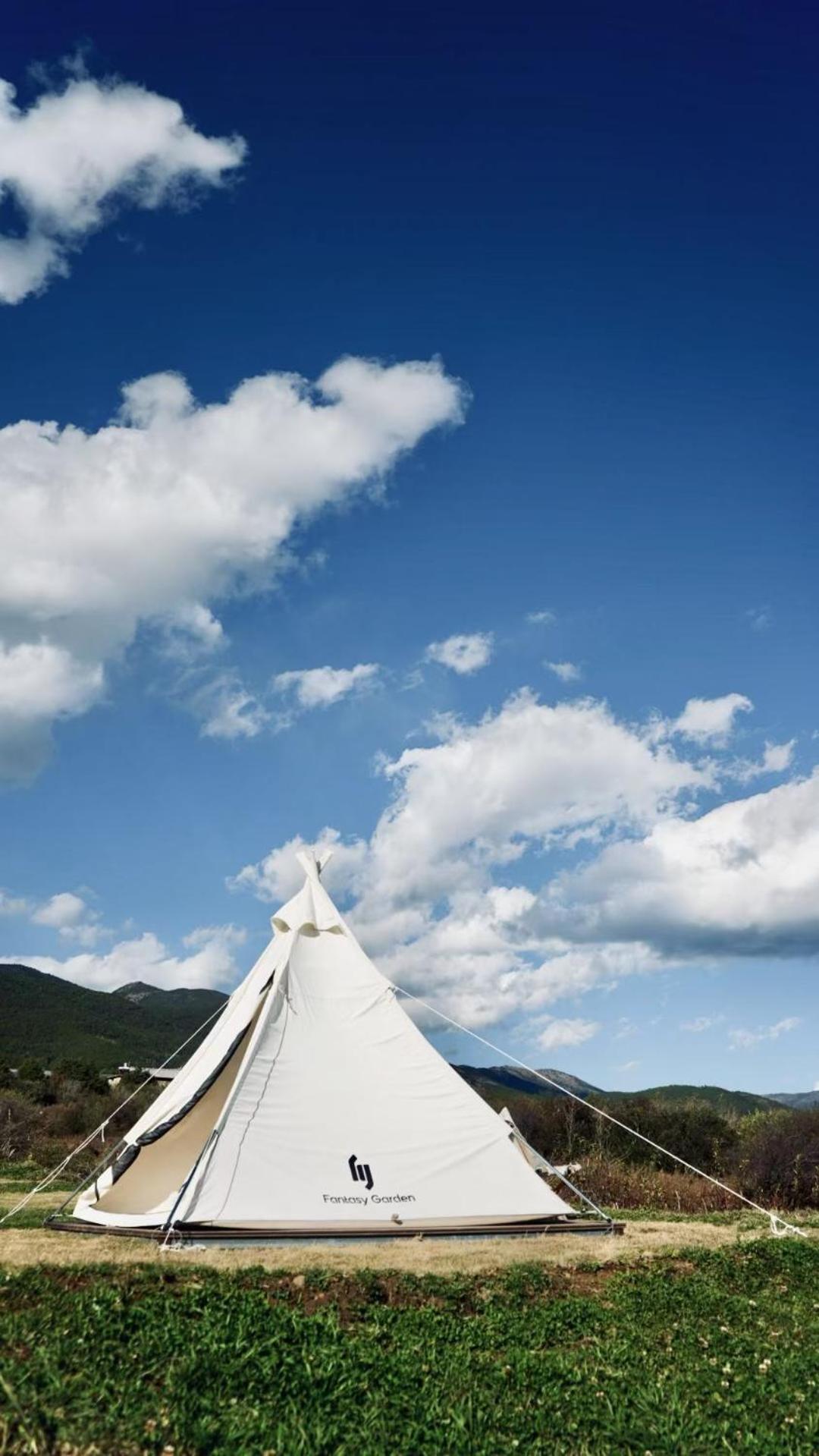 The Rock Hotel Lijiang  Exterior foto